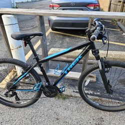 Trek 820.medium frame