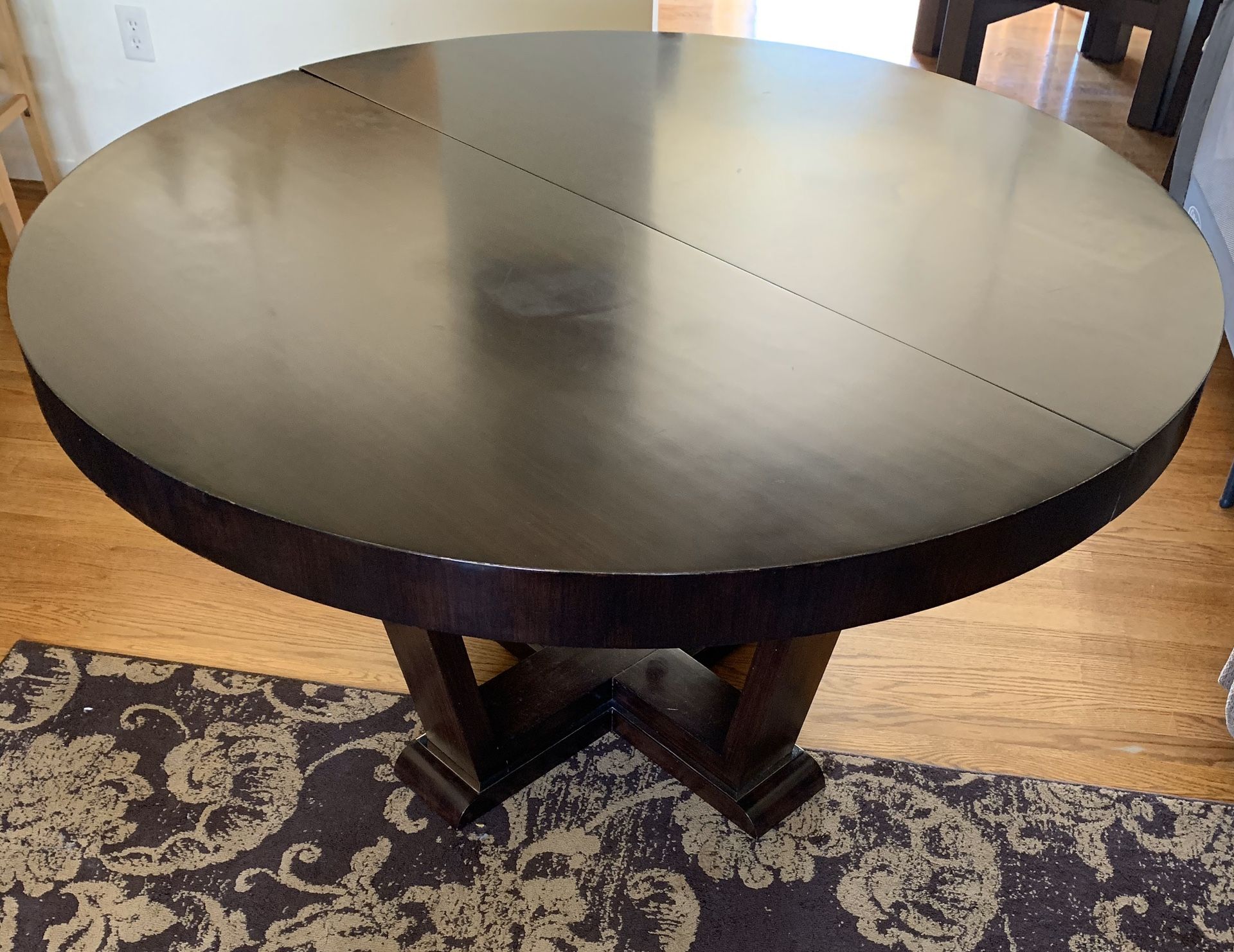 Large 54” Round Sturdy Dining Kitchen Table