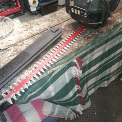 Craftman 22 Inch Gas Hedge Cutters