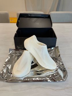 adidas White 3D Printed Slip-On Shoes Men's US 9.5 New with Box