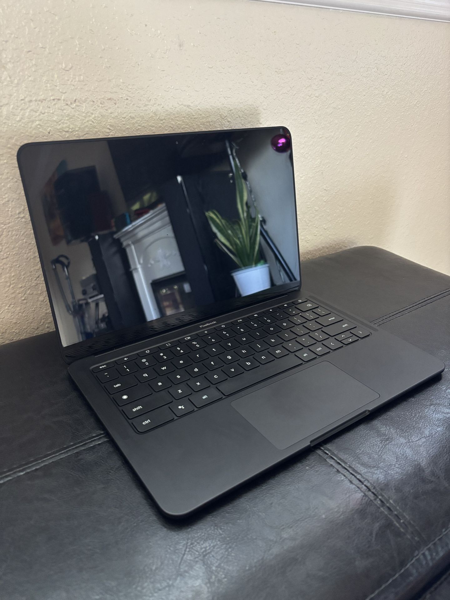 Google Pixelbook Go 13.3" FHD i5-8500Y-3.90Ghz 16GB RAM 128GB SSD 