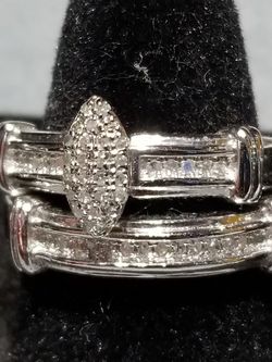 diamond ring set.... size 7.... mens 9