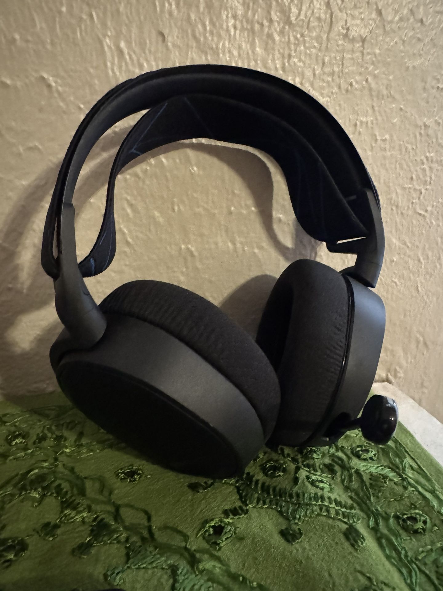 SteelSeries Arctic 7P Gaming Headset