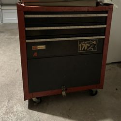 Tool Box Used - Moving ASAP