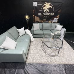 Couch Set•material•Leather•size 122x88•Delivery•Available 