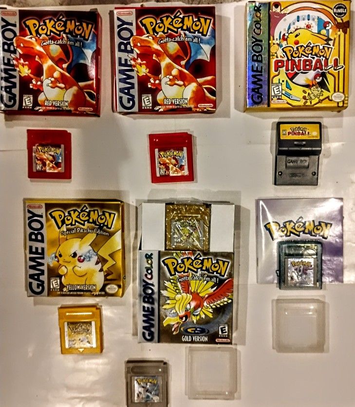 Rare Pokemon Gold Version , Silver Version , Crystal Version , Yellow Version & Red (x2)Version For Game Boy Color