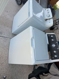 Washer and dryer set
