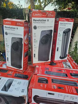 LASKO DIGITAL CERAMIC TOWER ELECTRIC HEATER ROTATE WITH REMOTE CONTROL FOR ANY QUESTION TEXT ME PLEASE HABLO ESPAÑOL THANKS