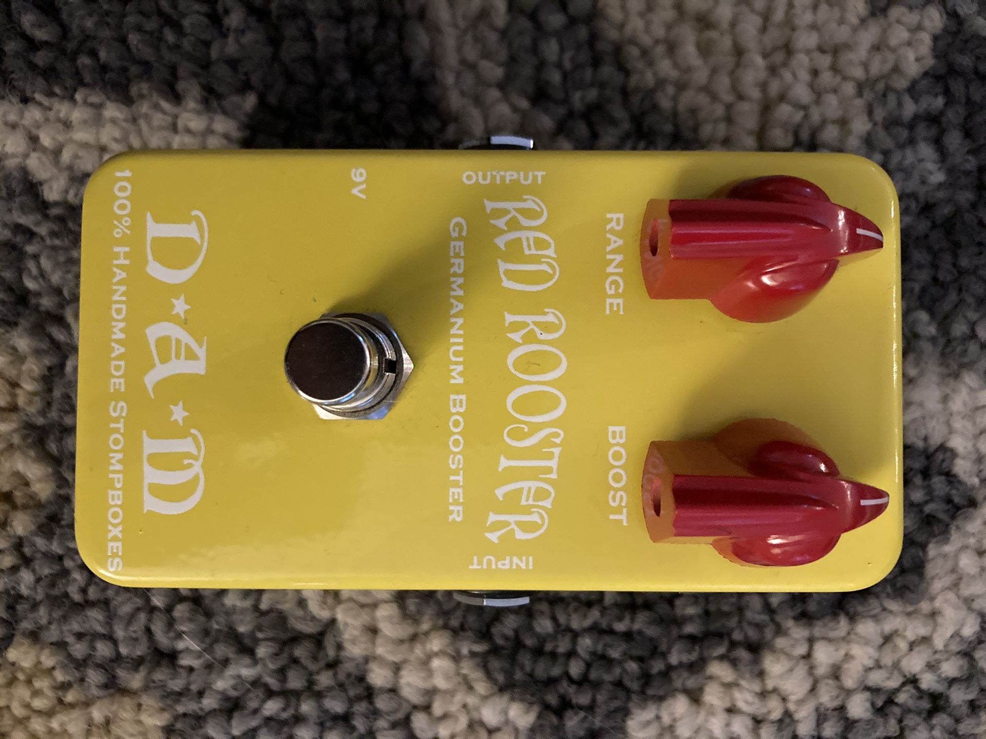 DAM Red Rooster Boost Pedal