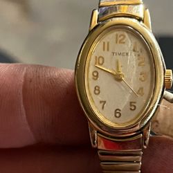 $20/Vintage Timex Catarina