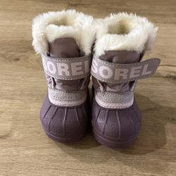 Brand New Sorel Boots