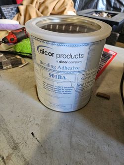 Bonding adhesive for rv