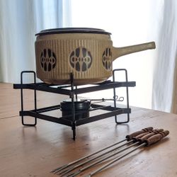 Vintage fondue pot