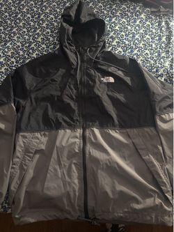 Northface rain jacket !