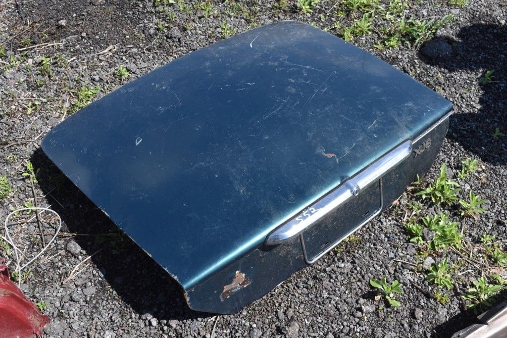 1(contact info removed) Jaguar Xj6 trunk lid