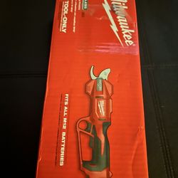 Milwaukee. M12. Tool. Only 