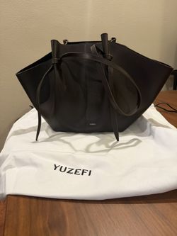YUZEFFI - Mochi - Tobacco Smooth leather Women’s Bag