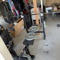 Adjustable Weight bench + Bar Only