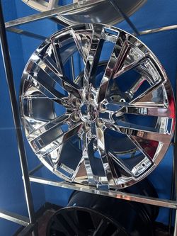 24s chrome wheels tires 6lug Chevy Gm