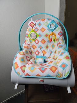 Fisher-Price Baby Rocker with Toy Bar