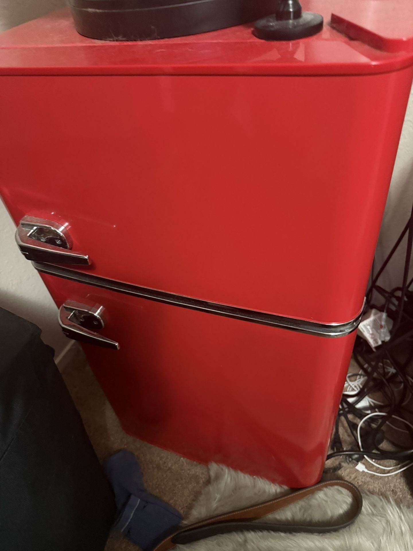 Insignia Mini Fridge