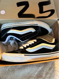 Vans Old Skool Black White Sneakers