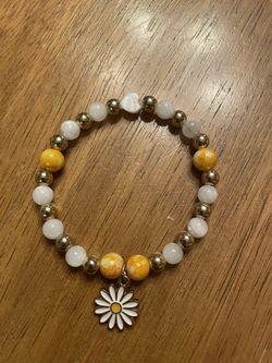 Golden Daisy Bracelet