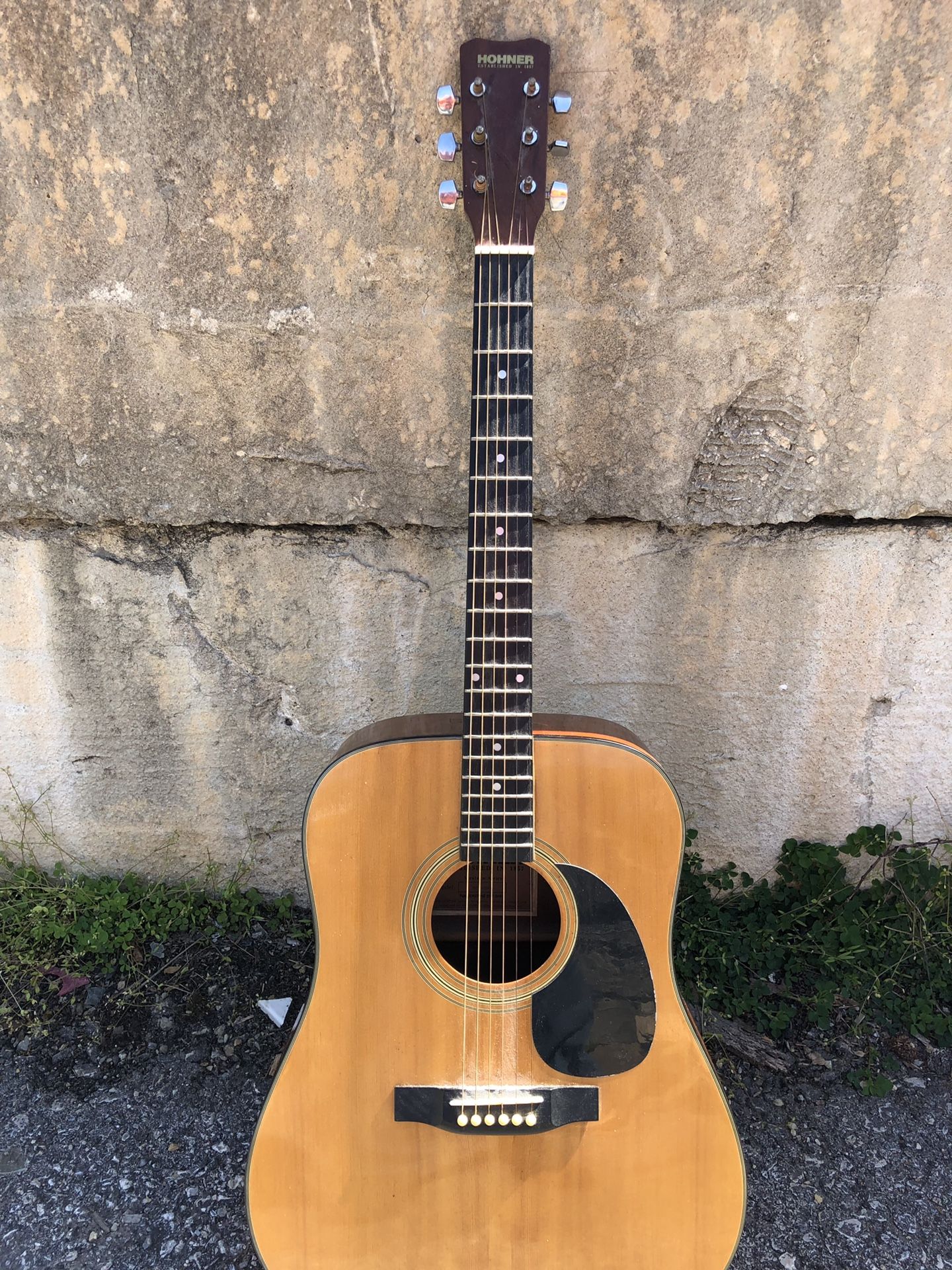Hohner MW-400N Six String Guitar