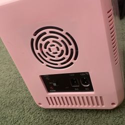 Mini Fridge 