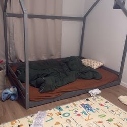Queen Kids Bed