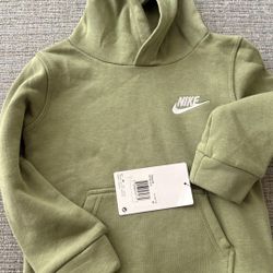 New Nike 2t Sweater