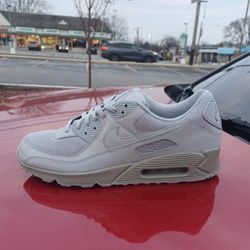 Brand New And Original Men's Nike Air Max's 90" Sneakers Sizes 14