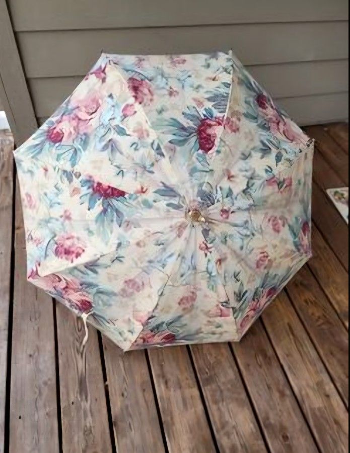Vintage Designer Umbrella Ralph Lauren vintage large floral canopy umbrella 40" across