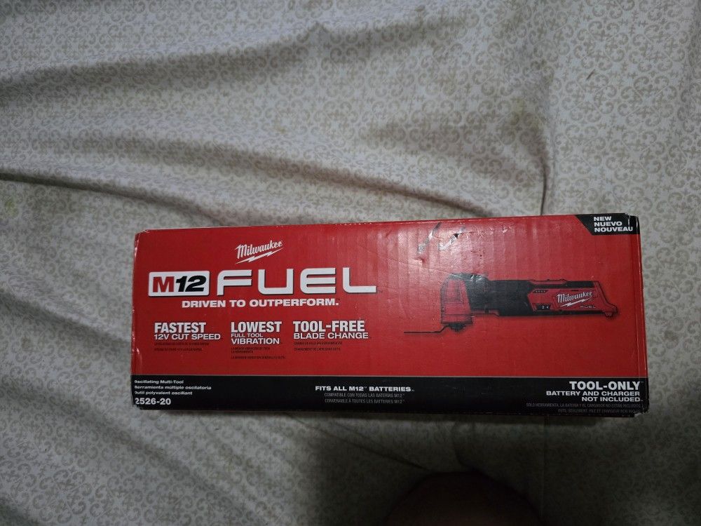 Multitud M12 FUEL Solo Herramienta