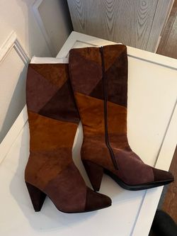 Suede Boots - Women