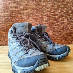 Merrell Moab 2 Mid-GTX Gore-Tex, Women's Size 6 Hiking Boots