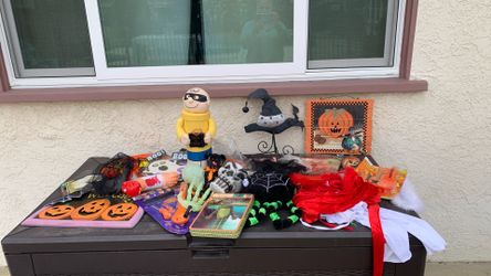 Halloween Items - selling all together