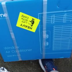 Home labs A/C Window Unit 