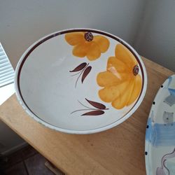 Beautiful Deep Spaghetti Bowl