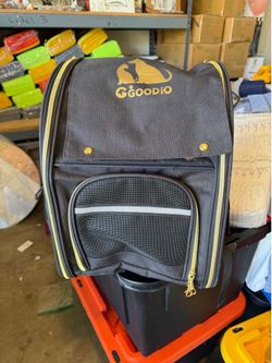 Backpack for dogs or cats $18