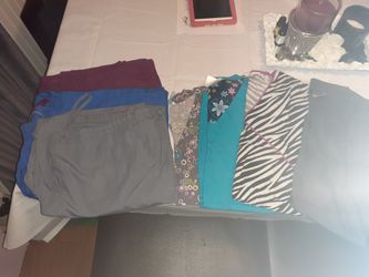 XL scrubs 4 tops 3 pants