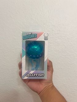 Jellyfish Squishy 🪼💙✨
