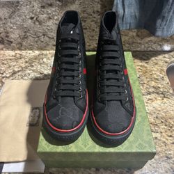 Men’s Gucci Shoes 