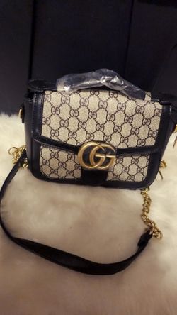 Crossbody bag