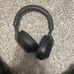 Sony Wh-1000XM5 
