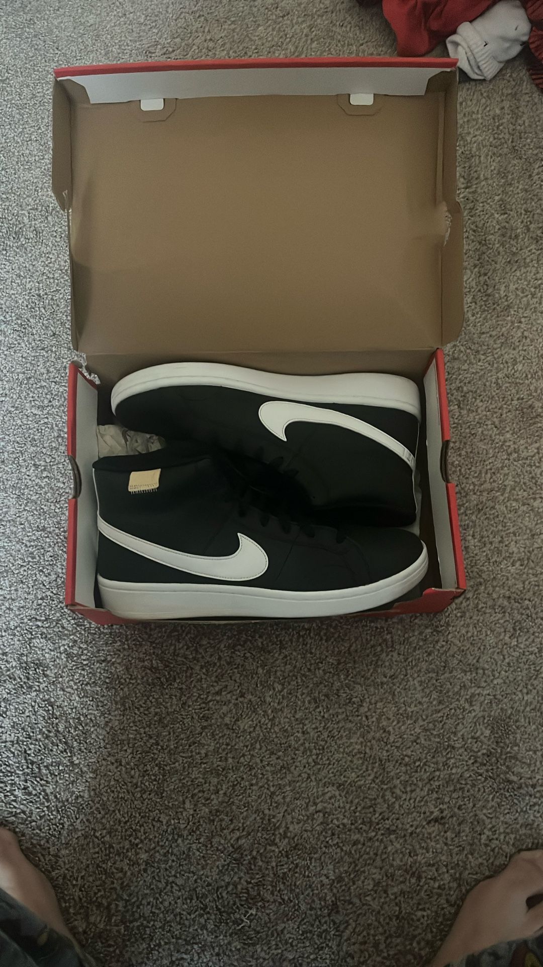 Nike Court Royale 2 Mid 11’5