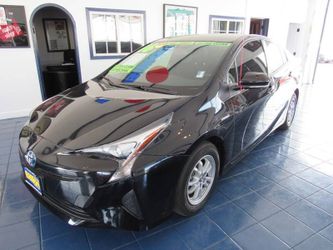 2016 Toyota Prius Two 4dr Hatchback