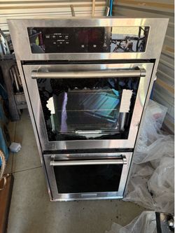 Double electric wall oven