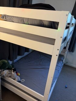 White Wooden Twin-over-Twin Bunk Bed (Frame Only)