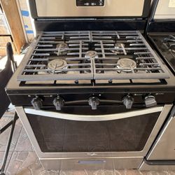 Whirlpool WFG506-Series Stainless Steel Gas Range – Excellent Condition 